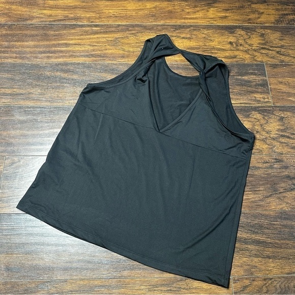 Regna Black Open Back Tank Top - Picture 2 of 3